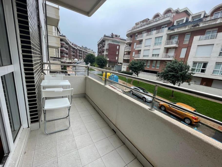 Apartamento Centro Con Garaje Castro Urdiales Dış mekan fotoğraf
